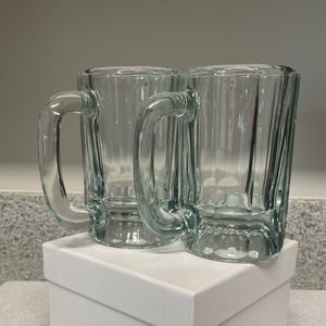 Beer or Root Beer Mugs Solid Sturdy Thick
Drinking GLASSES / Restaurant Style 🍺